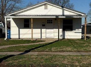 410 N Cross St, Sullivan, IN 47882