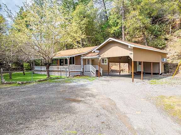 4th image of 1302 Nicks Lane