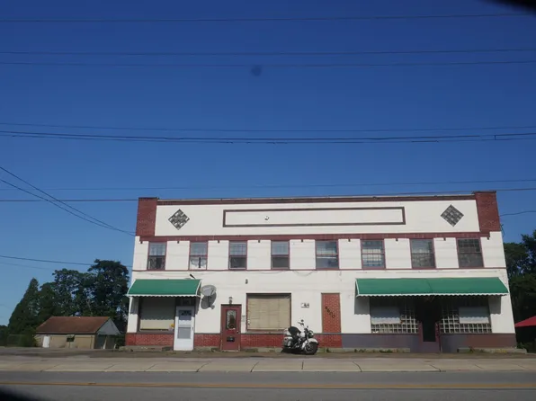 4600 4th Ave, 4600 4th Ave APT 3, Beaver Falls, PA 15010