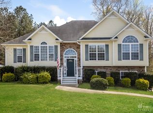 137 Mill Chase Ct, Hiram, GA 30141