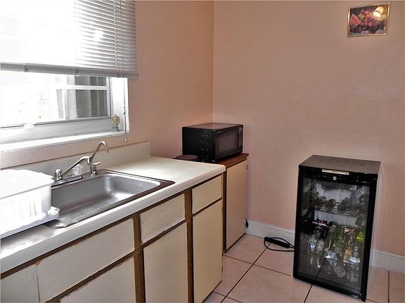 3rd image of 757 SW 62nd Ave