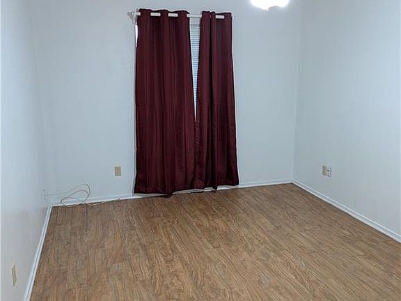 5th image of 3100 Rue Parc Fontaine APT 2303