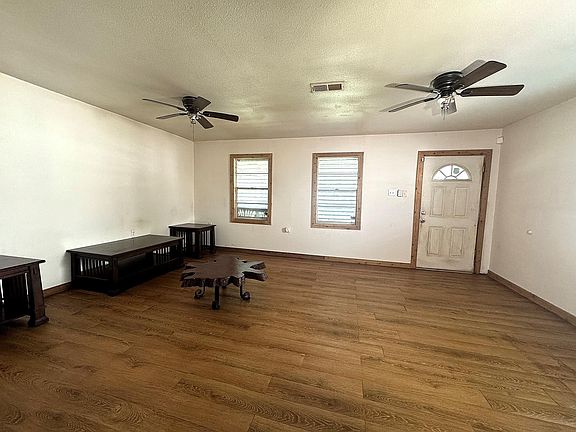 5th image of 4439 9th St