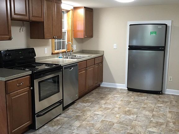 3rd image of 4555 Louvinia Ct