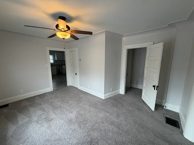 139 Gallup St — Photo 39