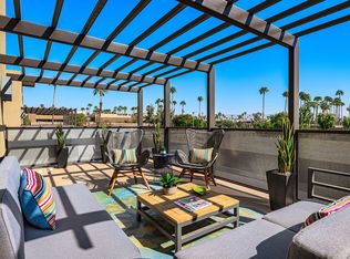 715 E Arenas Rd, Palm Springs, CA 92262