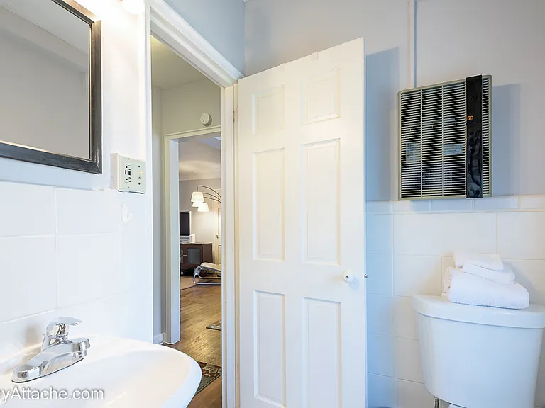 10 Ashby St — Photo 11