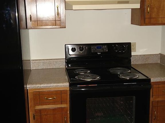 4th image of 118 Woodfield Pl