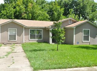 4425 Davenport St, Houston, TX 77051