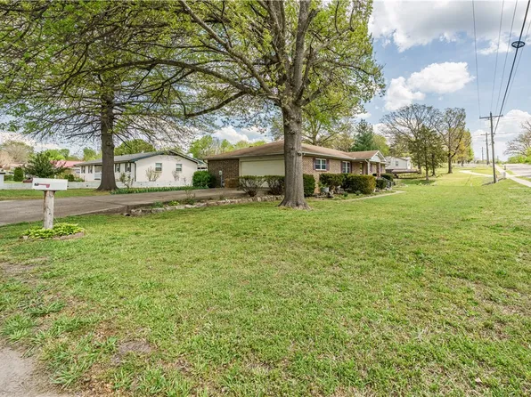 800 E College Ave, Berryville, AR 72616