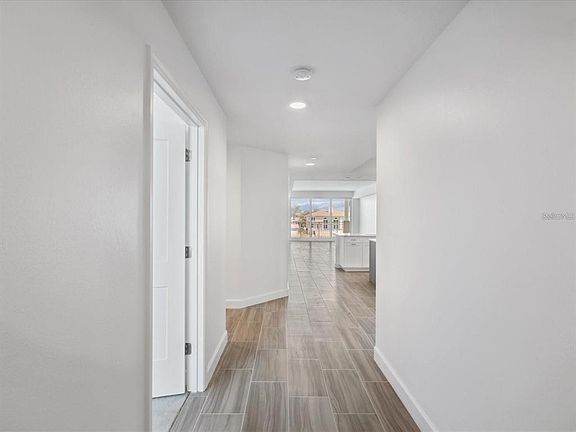 2nd image of 125 Island Way #304