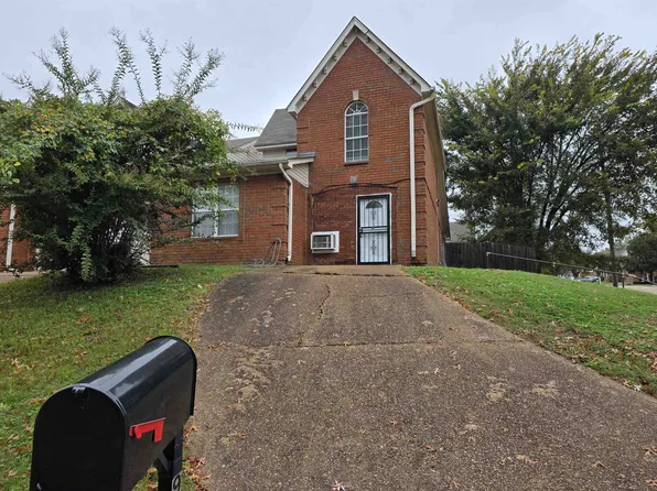 3945 Oak Branch Cir E, Memphis, TN 38135