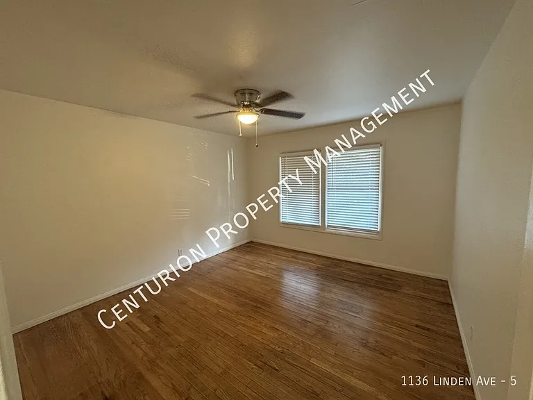 1136 Linden Ave #5 — Photo 4