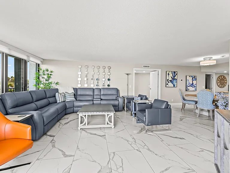 9650 S Ocean Dr #106 — Photo 21