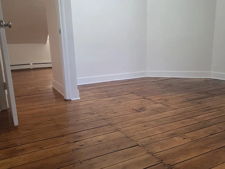 60 Vinton St #3 — Photo 17
