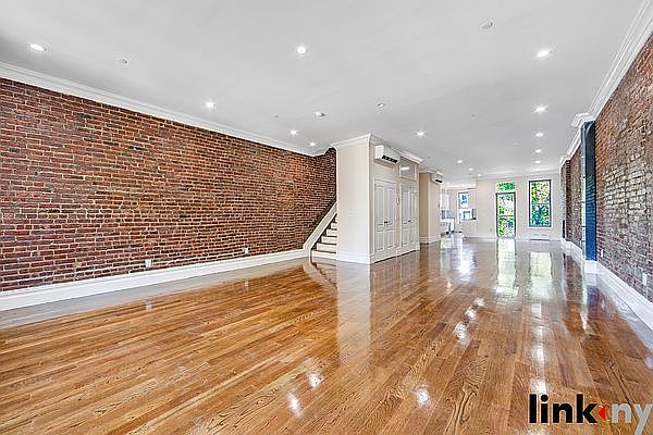 1st image of 48 W 120th St #2
