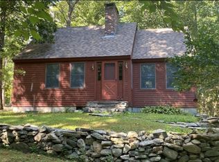 29 Round Hill Rd, Foster, RI 02825