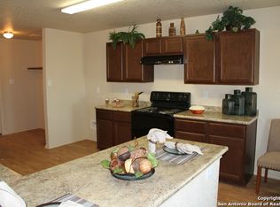 6730 Freedom Oaks, San Antonio, TX 78242