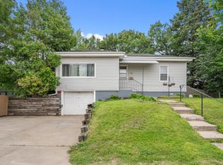 122 Moreland Ave E, West Saint Paul, MN 55118