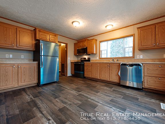5th image of 1360 Chamberlain Ave