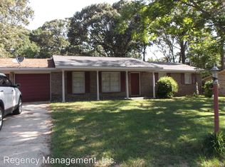 608 Morgan Ln, Enterprise, AL 36330