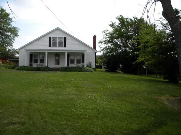 197 Dr Howard L Johns Dr, Huntingdon, TN 38344
