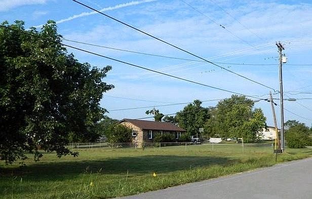 2nd image of 3025 Ben Green Rd