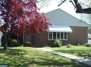 953 Springhaven Rd, Springfield, PA 19064