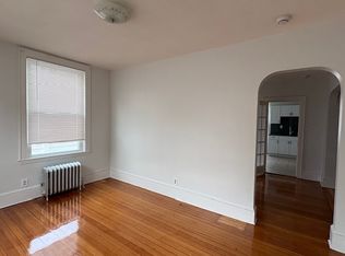 25 Chestnut St #1L, Malden, MA 02148