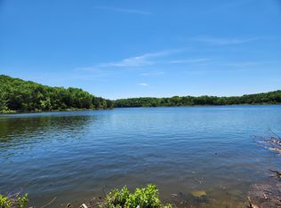 200 Sherwood Forest Ln, Ridgedale, MO 65739