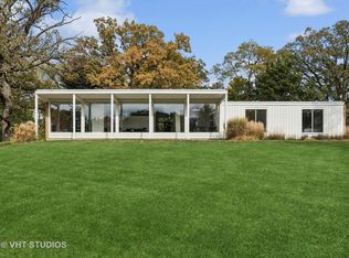 1206 Nottingham Ln, Elgin, IL 60120