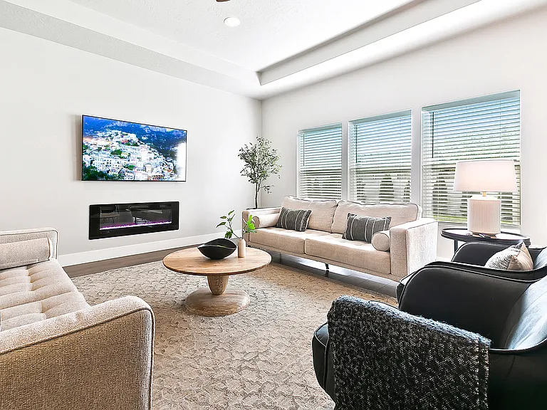 2035 E Oakcrest Dr — Photo 11