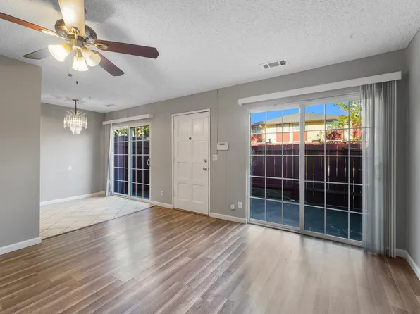 425 Baylor Dr APT 2, Vallejo, CA 94589