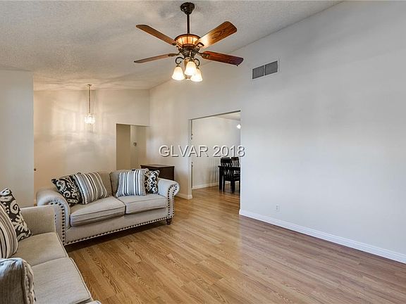 4th image of 774 Biaritz Ave