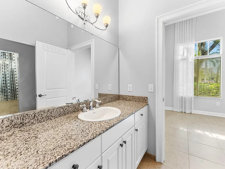 16102 Emerald Estates Dr #101 — Photo 23