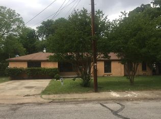 1311 Brookhurst St, Irving, TX 75061