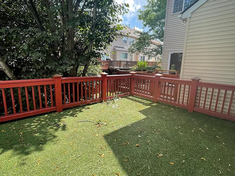 6633 Creek Point Way — Photo 15