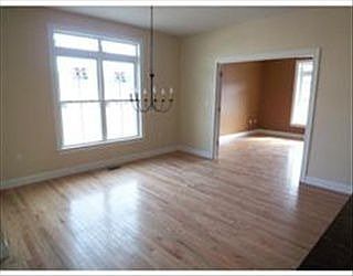 3rd image of 126 Winterberry Way