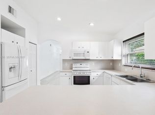 1050 SW 164th Ave #1050, Hollywood, FL 33027