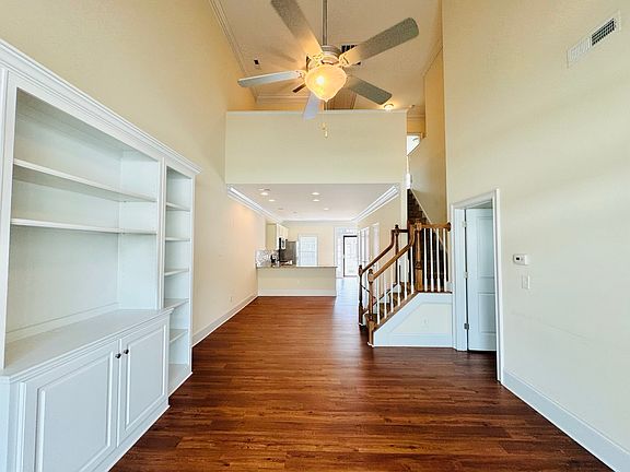 3rd image of 8 Pisgah Forest Cir