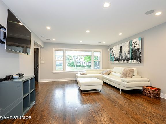 3rd image of 5336 Carol Ave