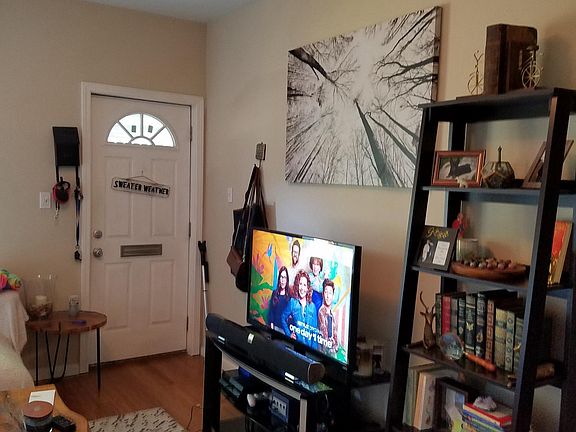 4th image of 4955 Arsenal St #1 E
