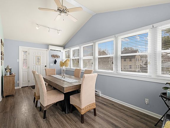 4th image of 511 Forest Rd