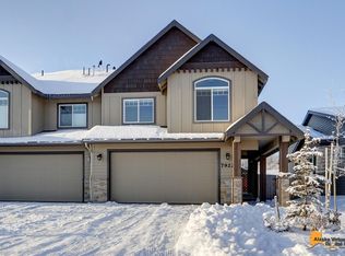 7922 Gate Creek Dr, Anchorage, AK 99502