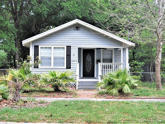 2nd image of 3849 Eloise St
