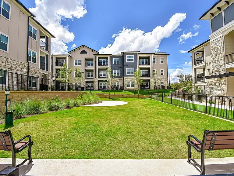 Aspire at Live Oak — Photo 19