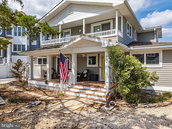 3rd image of 409 Bristol Rd