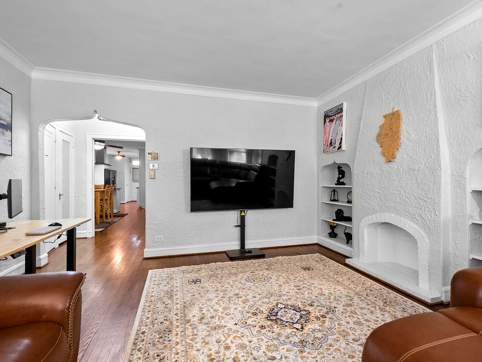5507 N Artesian Ave — Photo 4