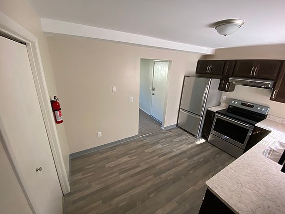 4th image of 3042 Boulder Ave #2