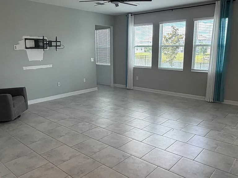 5037 Bessie Ct — Photo 56